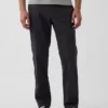 Moderne gerade geschnittene Khakis