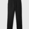Moderne, konisch zulaufende Khakis
