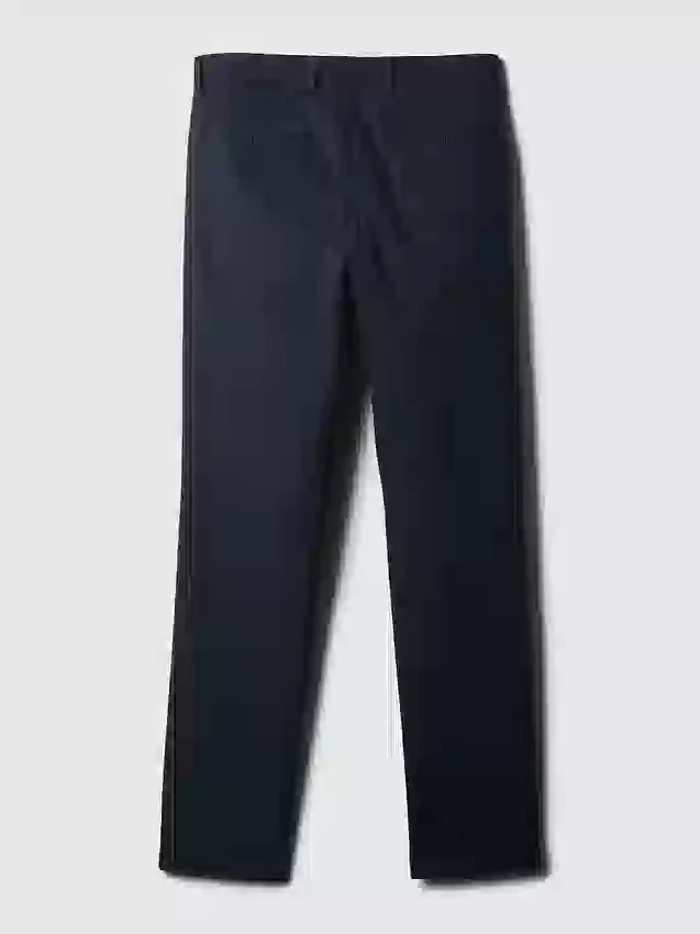 Moderne, konisch zulaufende Khakis
