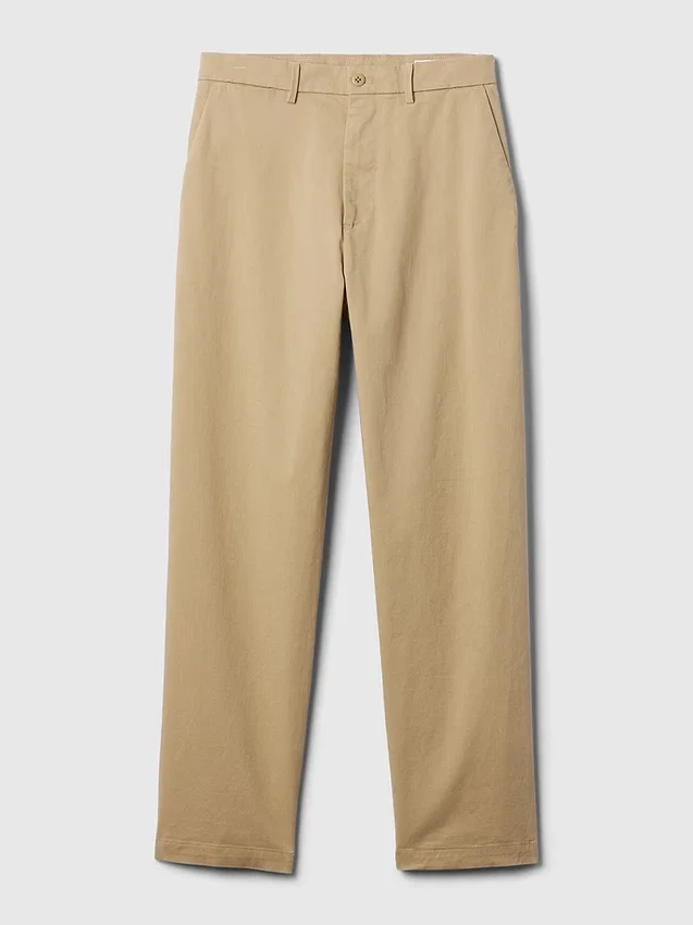Moderne, locker sitzende Khakis