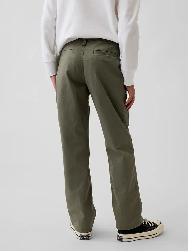 Moderne, lockere Khakis in gerader Passform für Kinder