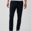 Moderne, schmal geschnittene Khakis