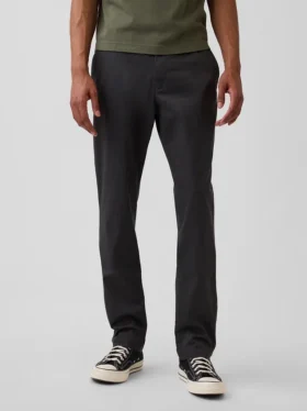 Moderne, schmal geschnittene Khakis