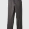 Moderne, schmal geschnittene Khakis
