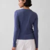 Moderne Strickjacke mit Rundhalsausschnitt
