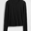 Moderne Strickjacke mit Rundhalsausschnitt