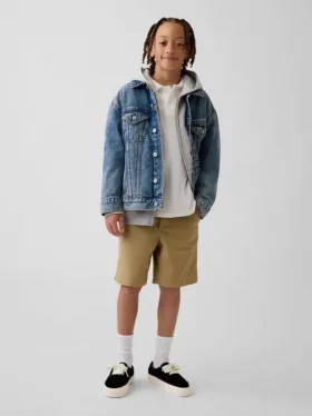 Moderne Uniform-Shorts für Kinder in Khaki