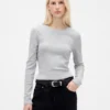 Modernes Crop-T-Shirt