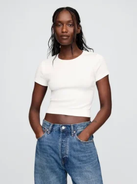 Modernes Crop-T-Shirt