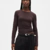 Modernes Crop-T-Shirt