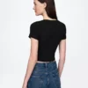Modernes Crop-T-Shirt