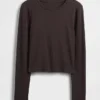 Modernes Crop-T-Shirt