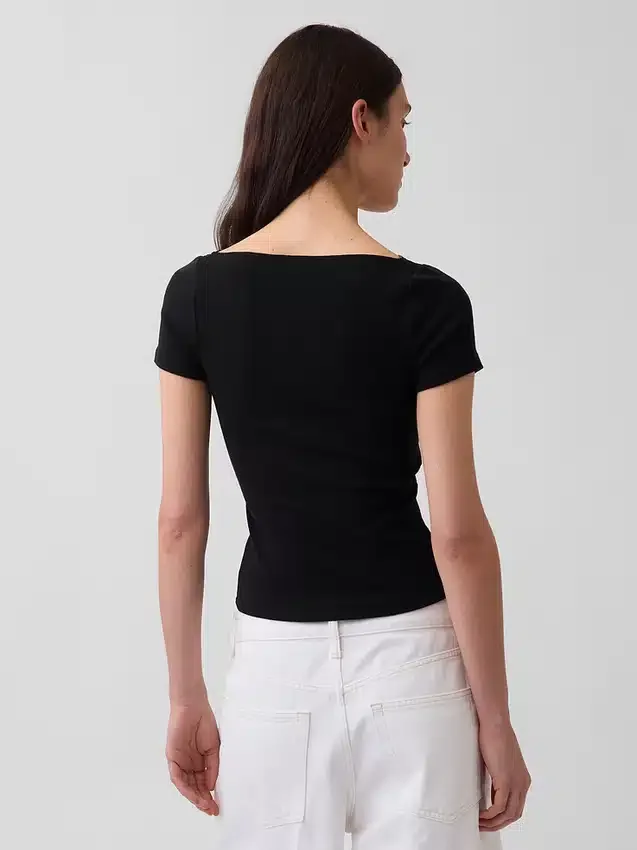 Modernes Crop-Top mit Spitzenbesatz