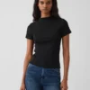 Modernes, geripptes Crop-T-Shirt mit Stehkragen