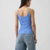 Modernes, kurz geschnittenes Cami-Top