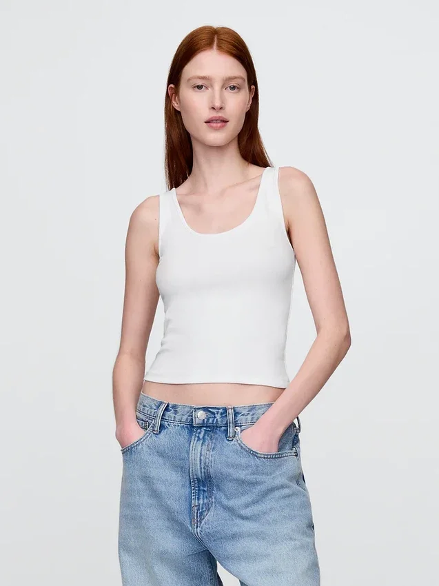Modernes, kurzes Tanktop