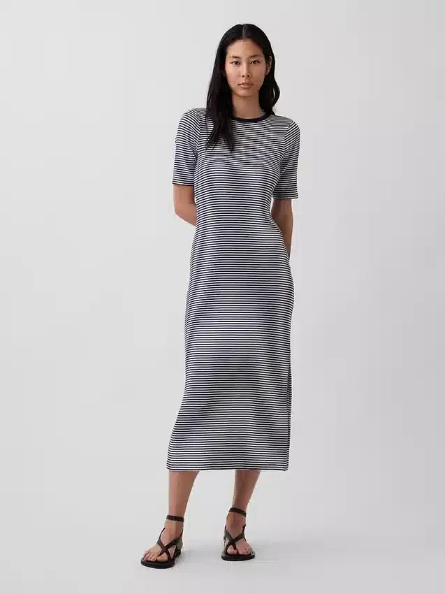 Modernes Maxikleid
