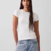 Modernes Rippstrick-T-Shirt