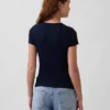 Modernes Rippstrick-T-Shirt