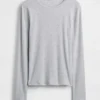 Modernes Rippstrick-T-Shirt