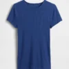 Modernes Rippstrick-T-Shirt