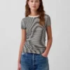 Modernes T-Shirt mit Rundhalsausschnitt