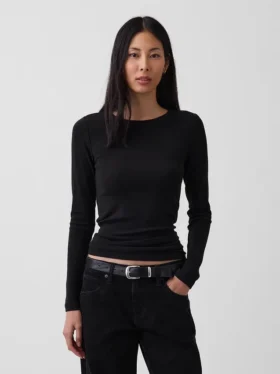 Modernes T-Shirt mit Rundhalsausschnitt