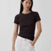 Modernes T-Shirt mit Rundhalsausschnitt