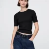 Modernes T-Shirt mit Rundhalsausschnitt