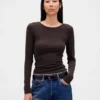 Modernes T-Shirt mit Rundhalsausschnitt