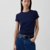 Modernes T-Shirt mit Rundhalsausschnitt