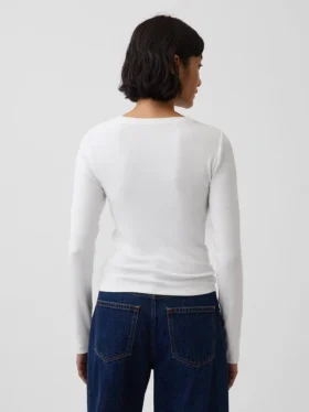 Modernes T-Shirt mit Rundhalsausschnitt