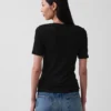 Modernes T-Shirt mit Rundhalsausschnitt