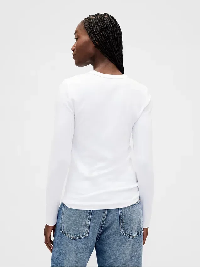 Modernes T-Shirt mit Rundhalsausschnitt