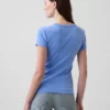 Modernes T-Shirt mit Rundhalsausschnitt