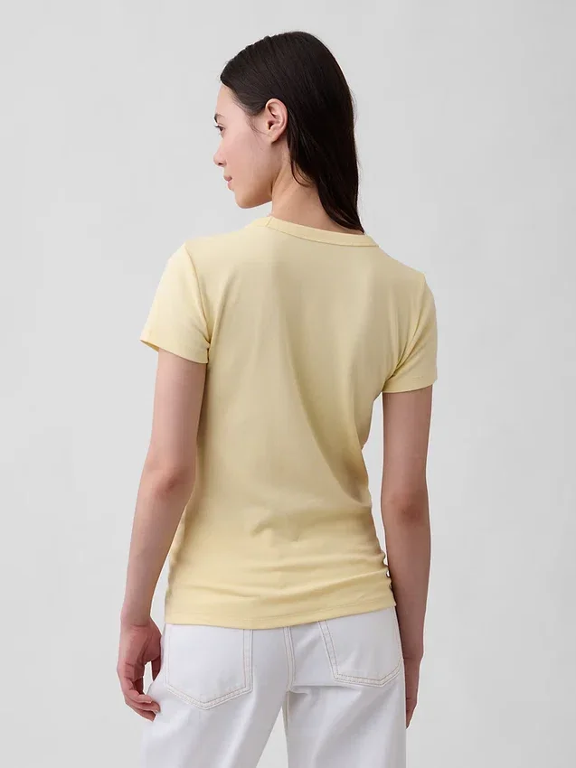 Modernes T-Shirt mit Rundhalsausschnitt