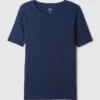Modernes T-Shirt mit Rundhalsausschnitt