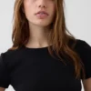 Modernes T-Shirt mit Rundhalsausschnitt