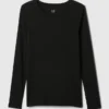 Modernes T-Shirt mit Rundhalsausschnitt