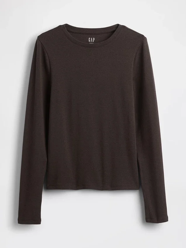 Modernes T-Shirt mit Rundhalsausschnitt