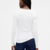 Modernes T-Shirt mit V-Ausschnitt
