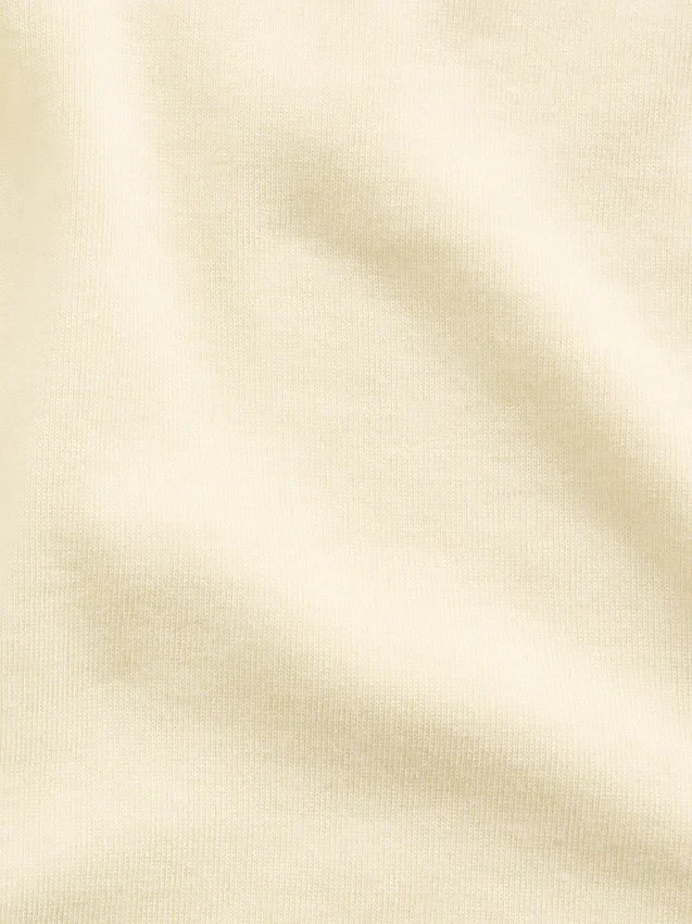 Modernes T-Shirt mit V-Ausschnitt