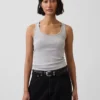 Modernes Tanktop