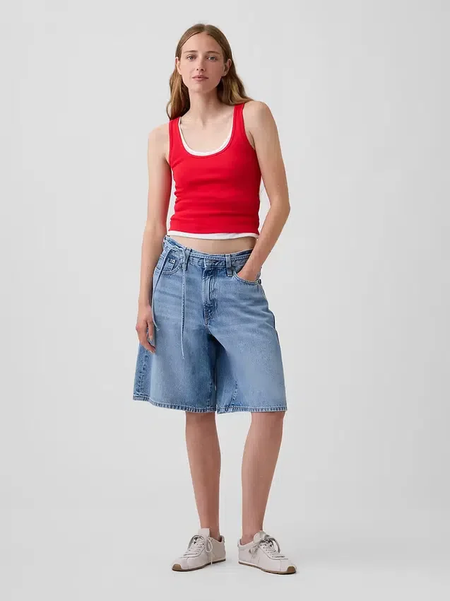 Modernes Tanktop