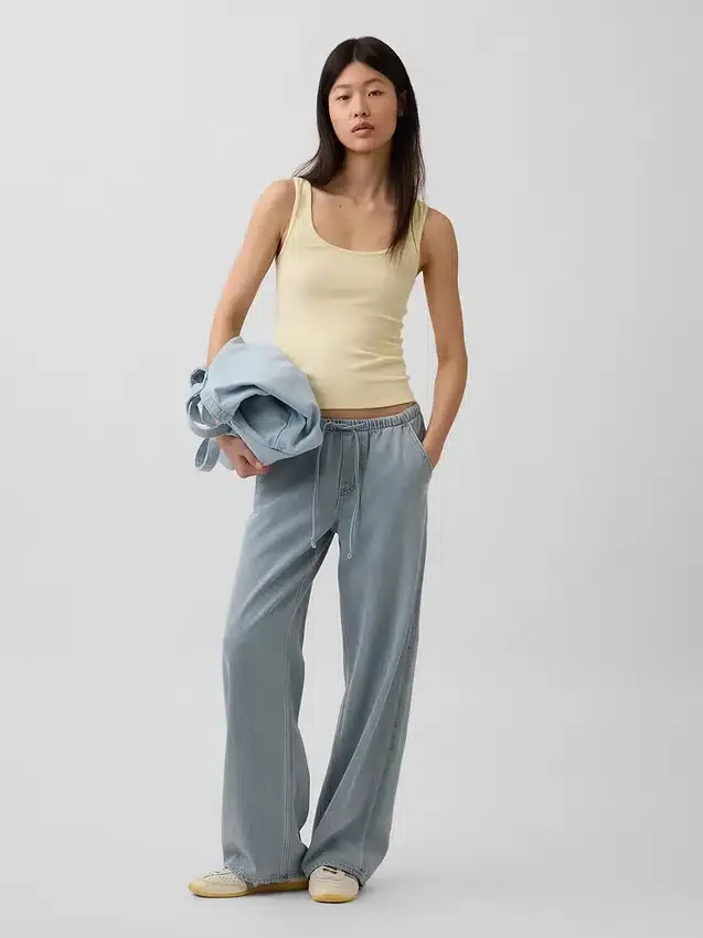 Modernes Tanktop