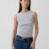 Modernes Tanktop mit Rundhalsausschnitt
