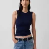 Modernes Tanktop mit Rundhalsausschnitt