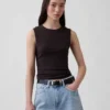 Modernes Tanktop mit Rundhalsausschnitt