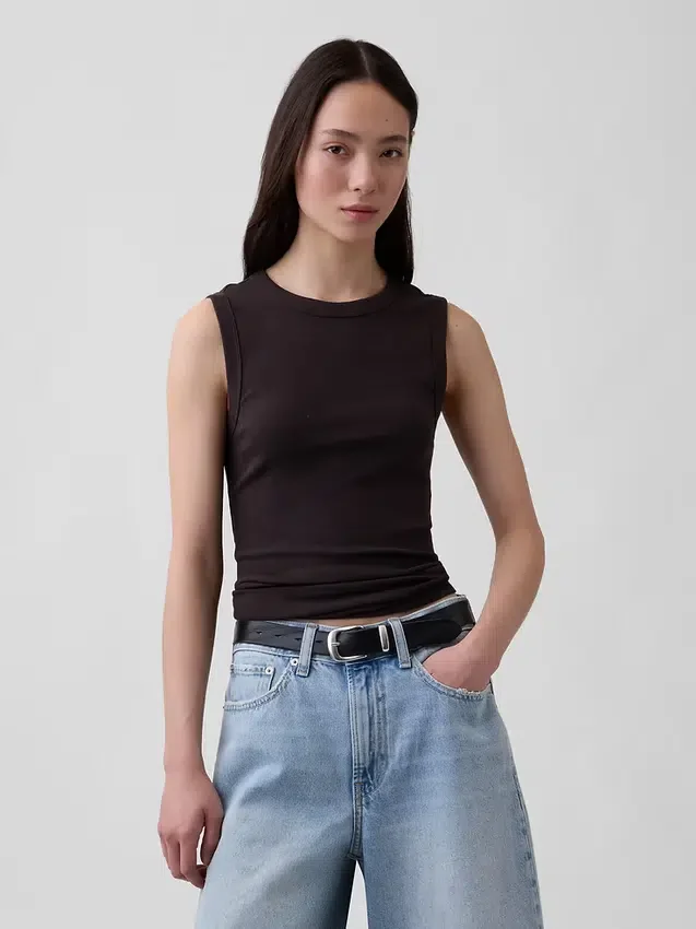Modernes Tanktop mit Rundhalsausschnitt