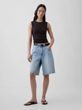 Modernes Tanktop mit Rundhalsausschnitt